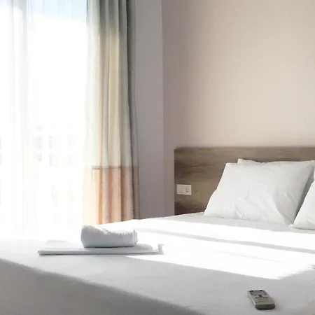 Kaizen Gate Hotell